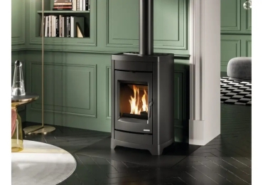 STUFA A LEGNA ‘CHARLOTTE’ PALAZZETTI