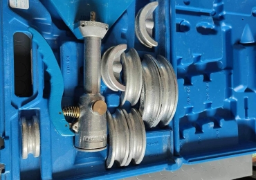 Piegatubi ercolina professionale