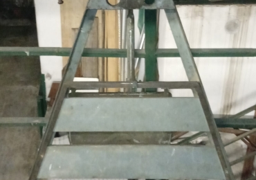 Cavalletto idraulico