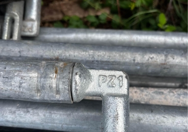 Correnti per ponteggi