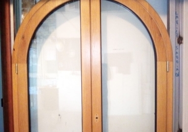 Finestra ad arco