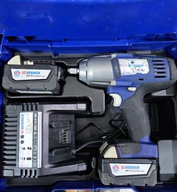 Tassellatore Makita