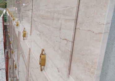 Rivestimento loculi cimiterial