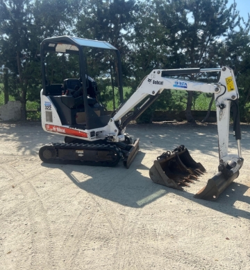 BOBCAT 322