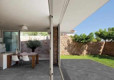 PAVIMENTO IN GRES GALLEGGIANTE ALPI