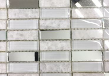 MOSAICO A SPECCHIO E MARMO BIANCO