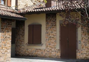 MURETTO IN GRES PORCELLANATO ASSISI