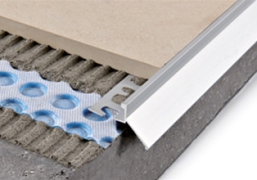 SGOCCIOLATOIO A PEZZO UNICO IN ALLUMINIO PER PIASTRELLA 