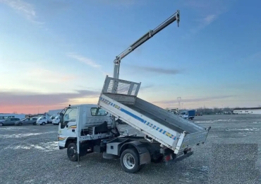 AUTOCARRO ISUZU NPR77G-5DX