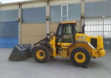 Pala gommata JCB427