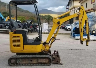 Komatsu PC14-R3HS
