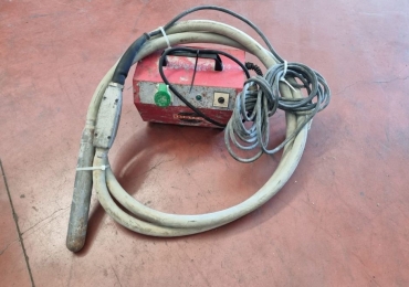 VIbratore per calcestruzzo