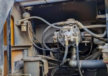 Escavatore cingolato