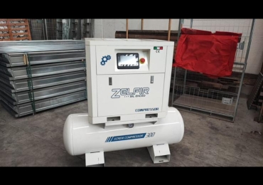 Compressore a vite silenziato