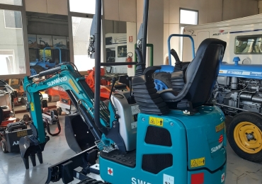 Miniescavatore SUNWARD SWE08B