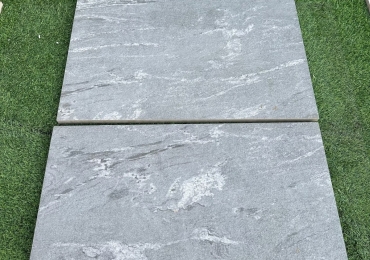 GRES SPESSORE NEGRO SANTIAGO