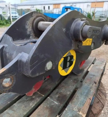 VOLVO QUICK COUPLER