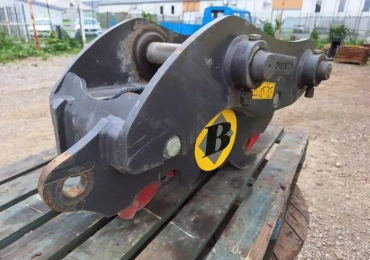 VOLVO QUICK COUPLER