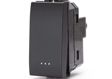 INTERRUTTORE UNIPOLARE NERO