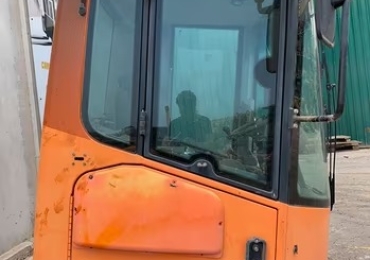 Cabina per pala gommata