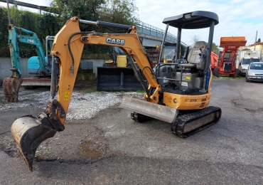 MINIESCAVATORE CASE CX 26 B