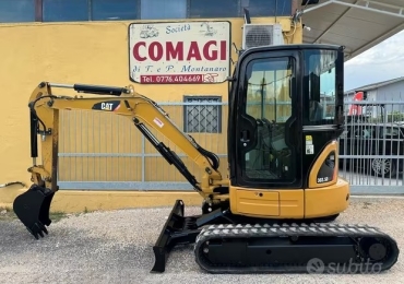 Miniescavatore Caterpillar