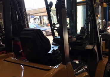 Carrello elevatore Cat