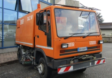 Autospazzatrice Bucher