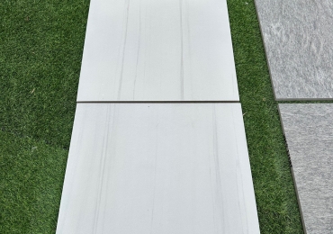 PAVIMENTO IN GRES GALLEGGIANTE