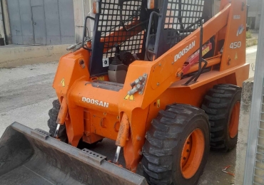 Mini pala Doosan