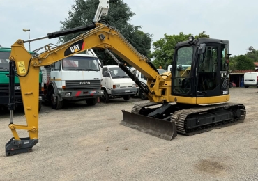 ESCAVATORE CINGOLATO