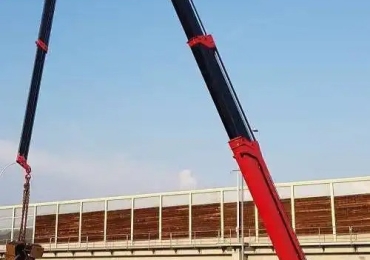 Gru cingolata bg lift m400