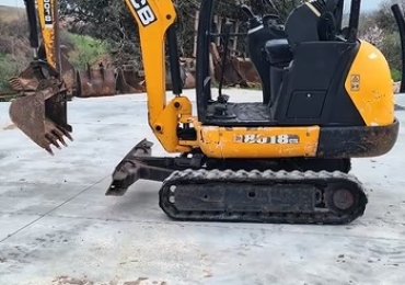 Miniescavatore JCB
