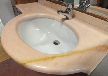 LAVABO IN MARMO