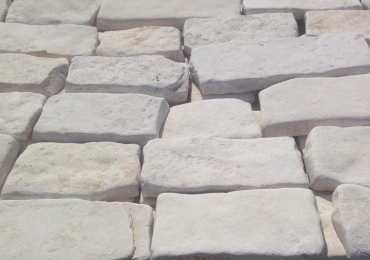 Listelli in pietra