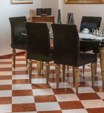 MARMO ROSSO BIANCO