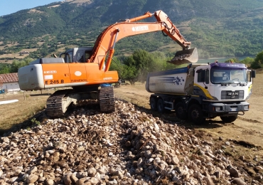 Mezzi movimento terra