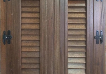 Oscuretto con persianina Usato