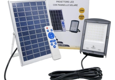 PROIETTORE A LED CON PANNELLO SOLARE