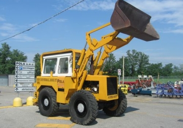 MACCHINA OPERATRICE RUSPA BENATI UNIVERSAL 2000