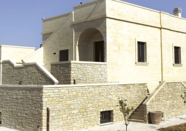 RIVESTIMENTO ANGOLI MURO