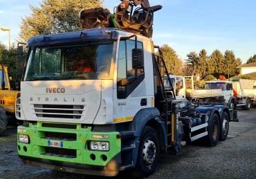 Autocarro Iveco